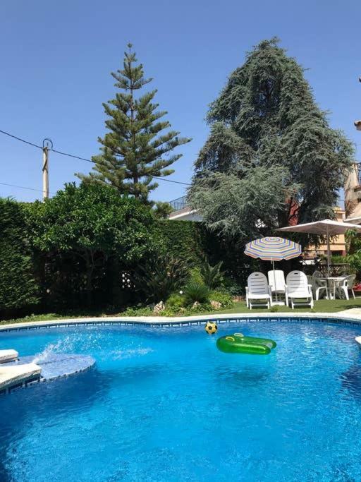 Villa Paquita Calella Bagian luar foto